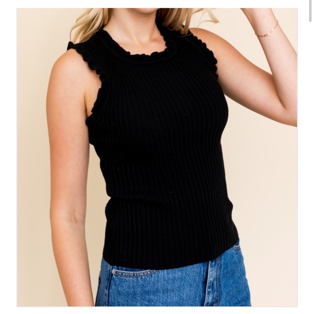 Gilli Black Ruffle Tank Top